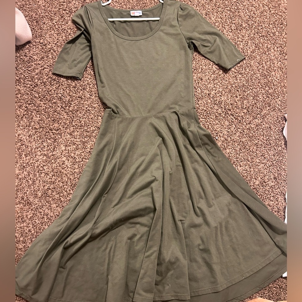 Green dress